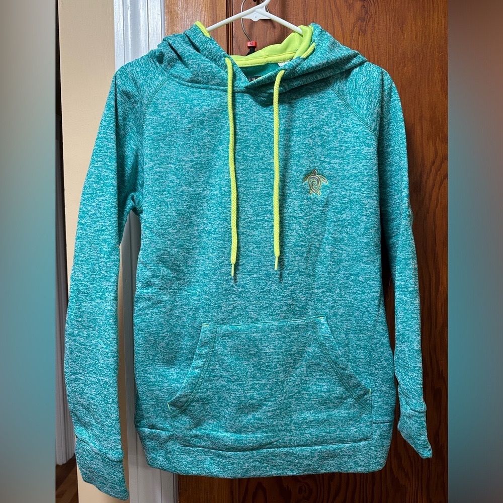Sweatshirt with turtle logo